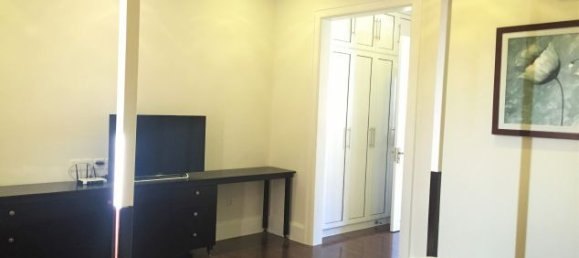 3 bedrooms Villa in Long Bien, Vietnam No. 3661 3