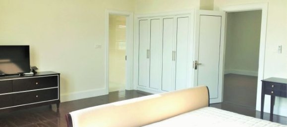 3 bedrooms Villa in Long Bien, Vietnam No. 3661 11