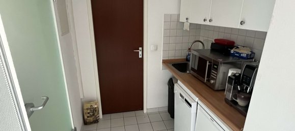 119m² Office in Wetteraukreis, Germany No. 92517 20