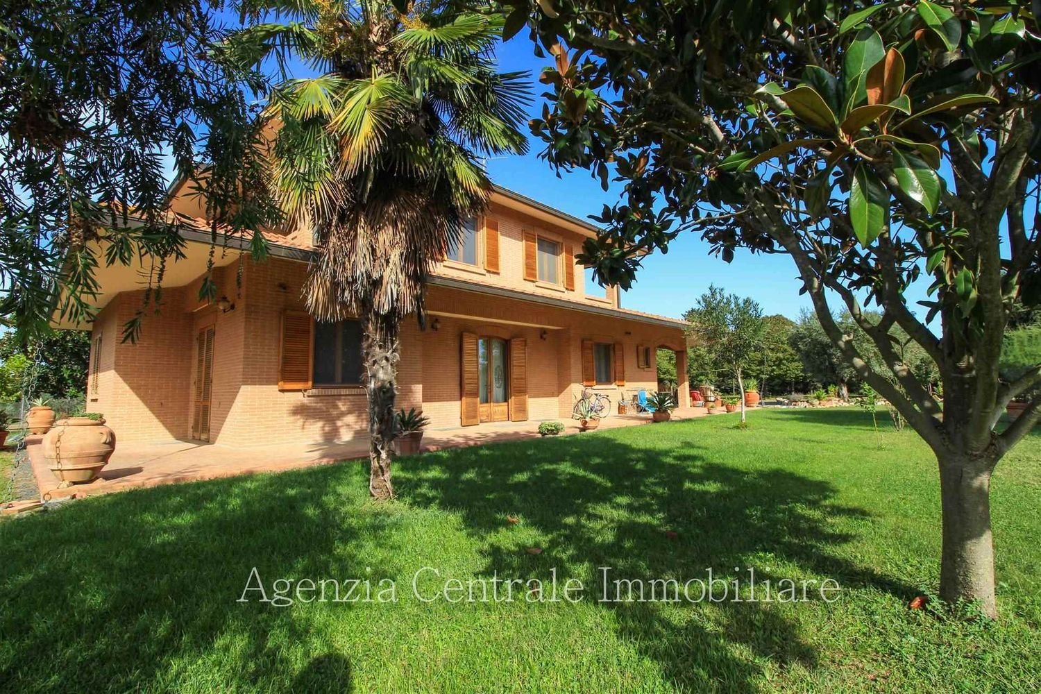 7 rooms Villa in Grosseto, Italy No. 66278