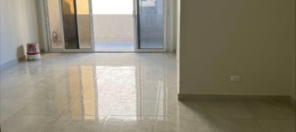 116m² Commercial property in Clave, France No. 1901 18