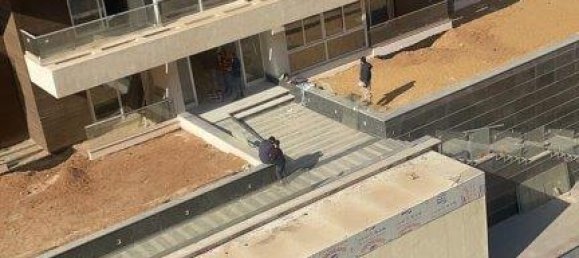 116m² Commercial property in Clave, France No. 1901 14