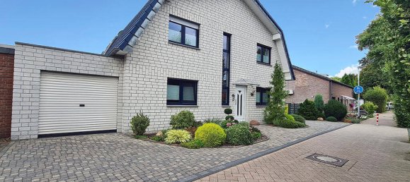 6غرفة تاون هاوس في Viersen, Germany رقم 367757 2