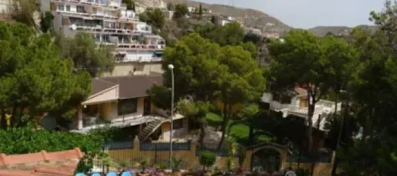 Casa de 5 dormitorios en El Campello, Spain No. 176937 4