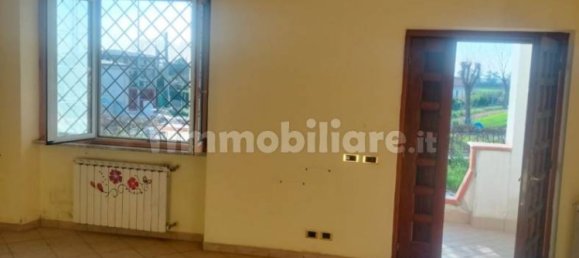 Apartamento de 3 dormitorios en Guidonia Montecelio, Italy No. 209160 2