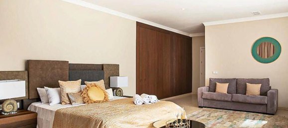 7 bedrooms Villa in Marbella, Spain No. 123742 13