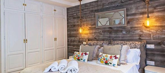 7 bedrooms Villa in Marbella, Spain No. 123742 16