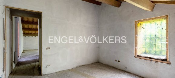 8 rooms Villa in Ferrara, Italy No. 105162 30