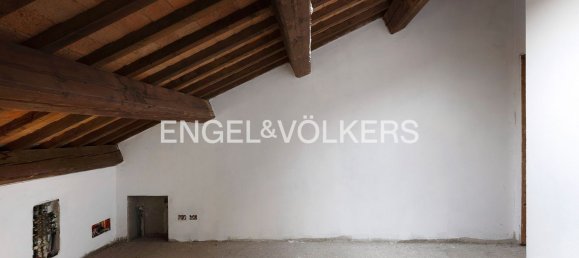 8 rooms Villa in Ferrara, Italy No. 105162 6