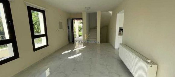 4 غرف نوم منزل في Agios Theodoros, Cyprus رقم 6537 9