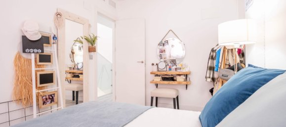 4 غرف نوم منزل في Zaragoza, Spain رقم 63748 25