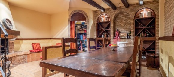 4 غرف نوم منزل في Zaragoza, Spain رقم 63748 48