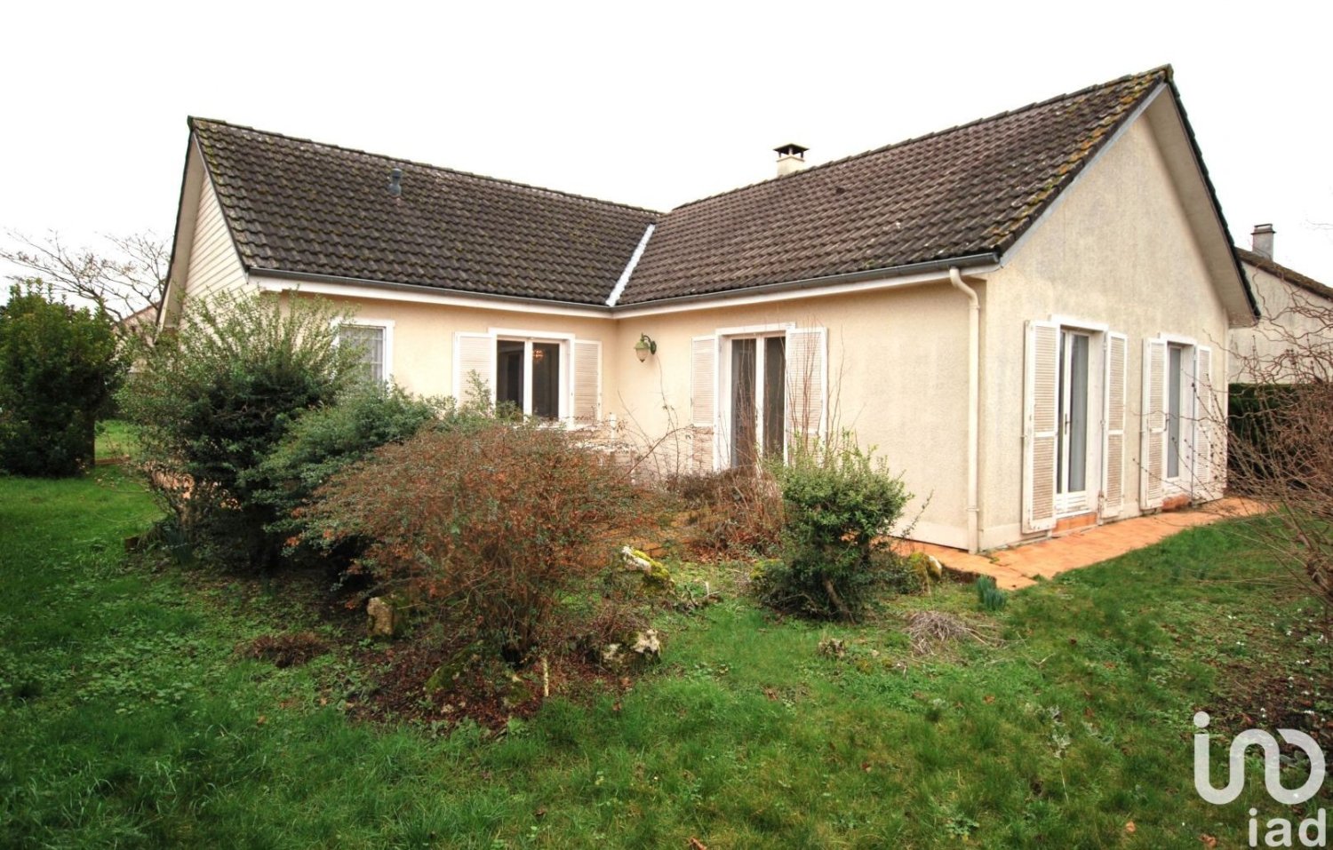 3 Schlafzimmer Haus in Ouzouer-sur-Trezee, France, Nr. 81299