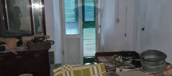 3 rooms Apartment in Deiva Marina, Italy No. 265179 3