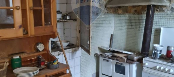 3 rooms Apartment in Deiva Marina, Italy No. 265179 4