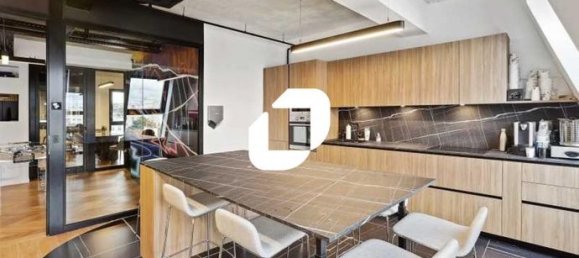 137m² Office in Courbevoie, France No. 305376 8