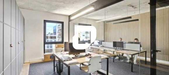 137m² Office in Courbevoie, France No. 305376 10