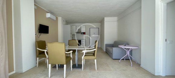 1 Schlafzimmer Wohnung in Desenzano del Garda, Italy, Nr. 65783 3