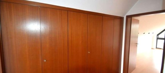 4 bedrooms House in Dusseldorf, Germany No. 19517 30