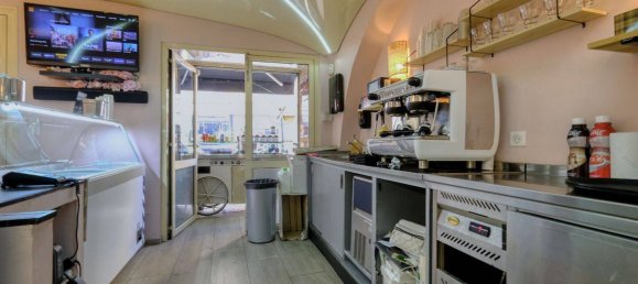 Gewerbliche Immobilie in Bastia, France 42m², Nr. 95175 7