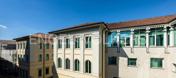 1 bedroom Apartment in Bergamo, Italy No. 323704 7
