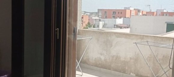 Apartamento de 4 habitaciónes en Poggiardo, Italy No. 298720 11