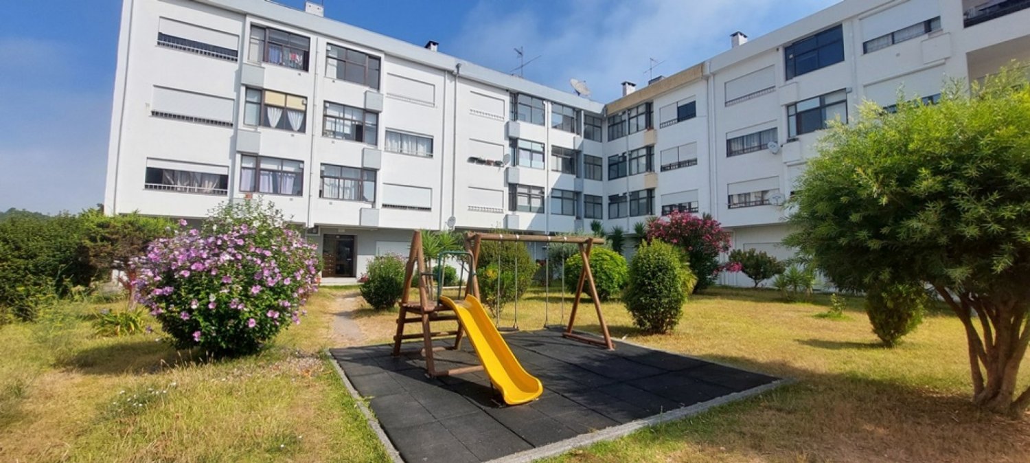 3 bedrooms Apartment in Darque, Portugal No. 262098