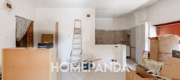 3 rooms Apartment in Rome, Italy No. 81414 12