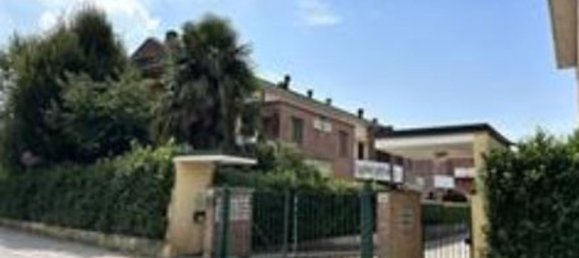 3 rooms Apartment in Cesano Maderno, Italy No. 6665 9