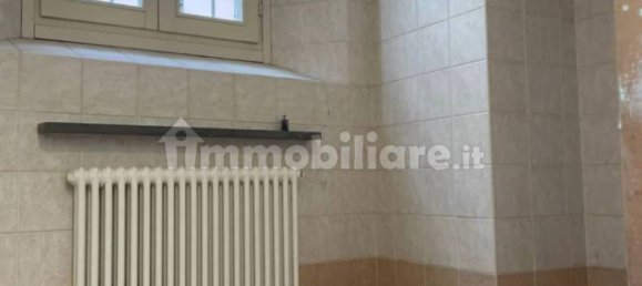 Офис с 3 комнатами в Пигаццано, Италия № 84245 2