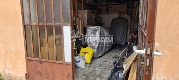 1 room Garage in Bareggio, Italy No. 88777 9