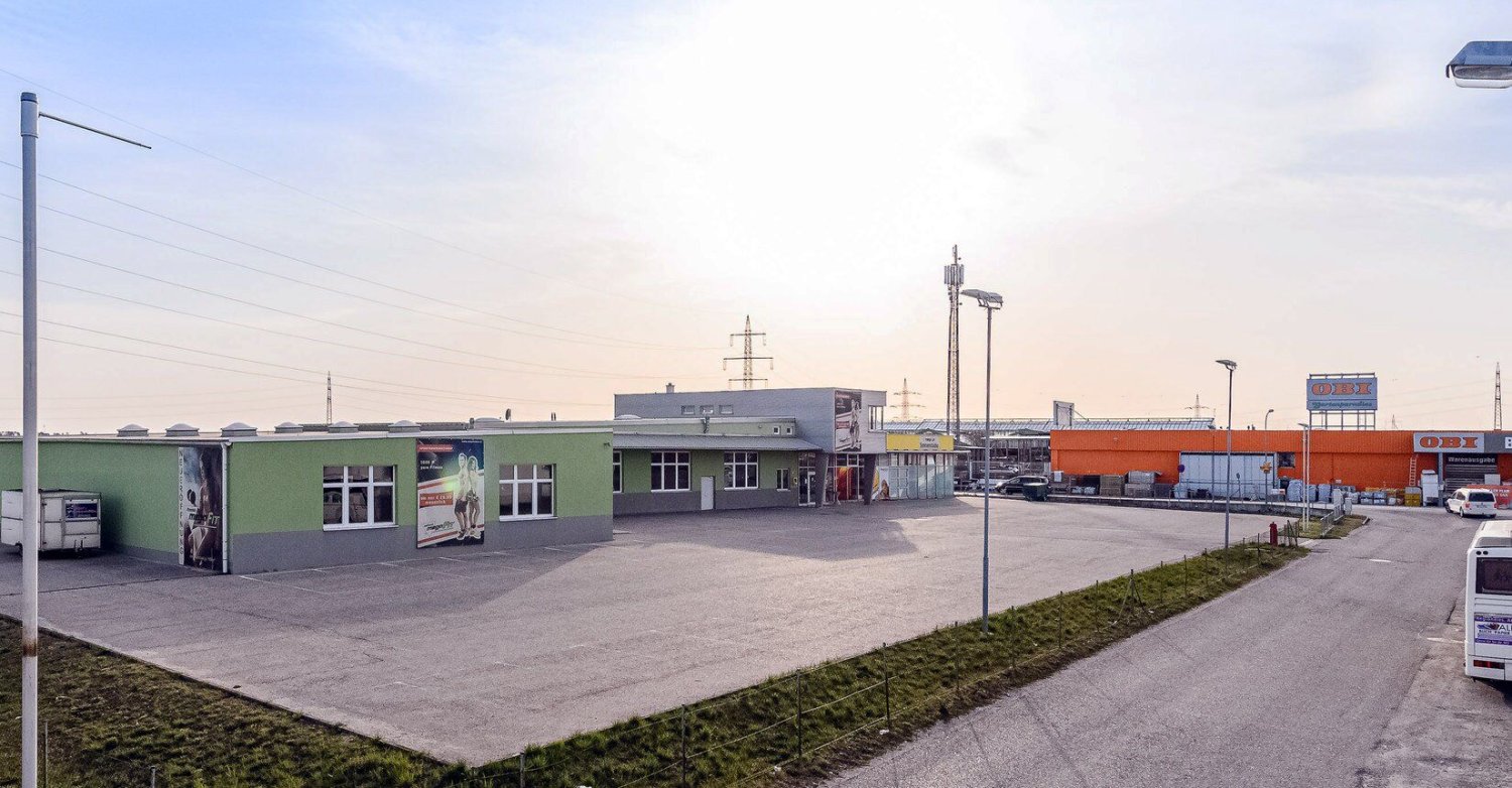 Gewerbliche Immobilie in Gänserndorf, Austria 1290m², Nr. 123222