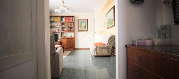 5 bedrooms Villa in Udine, Italy No. 78942 22