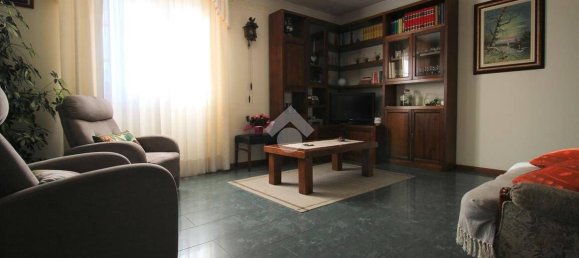 5 bedrooms Villa in Udine, Italy No. 78942 19
