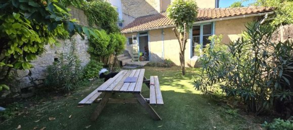 3 bedrooms House in Poitiers, France No. 300375 10