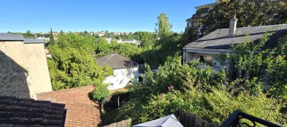 3 bedrooms House in Poitiers, France No. 300375 3