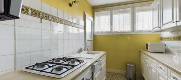 3 bedrooms Apartment in Bordeaux, France No. 97162 10