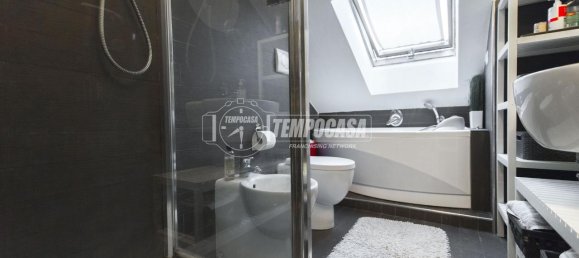 2 rooms Apartment in Milan, Italy No. 240860 10