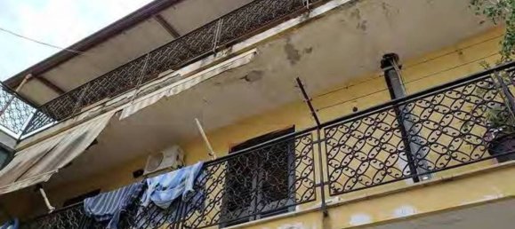 3 rooms Apartment in Crispano, Italy No. 13819 2