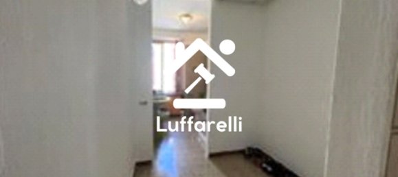 Apartamento de 4 habitaciónes en Olginate, Italy No. 7156 2