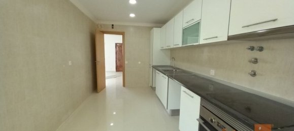 6 chambres Maison de ville à Cascais, Portugal No. 27499 14