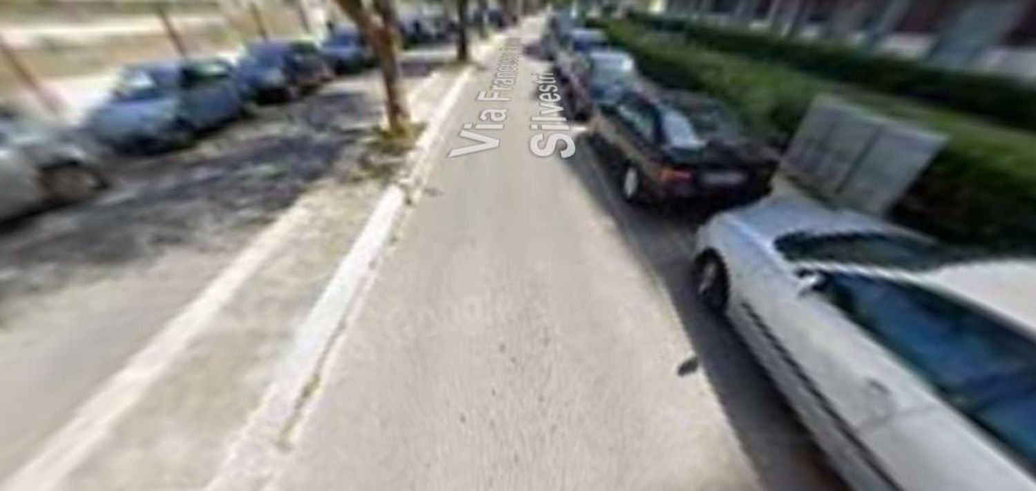 3 bedrooms Apartment in Bari, Italy No. 384922