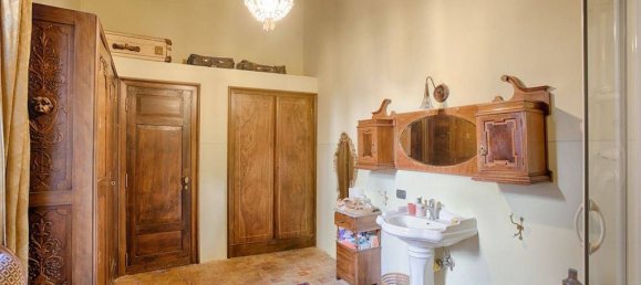 10 bedrooms House in Arpino, Italy No. 57149 24