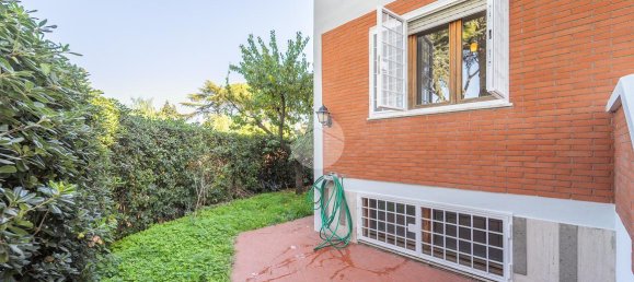 4 rooms Apartment in Rome, Italy No. 105074 22