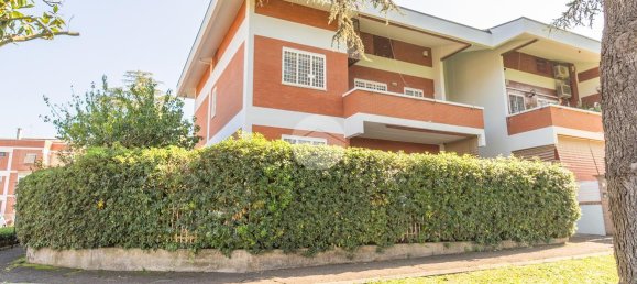 4 rooms Apartment in Rome, Italy No. 105074 24