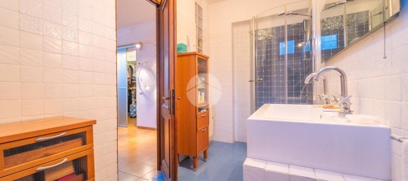 4 rooms Apartment in Rome, Italy No. 105074 15