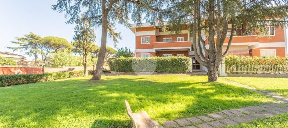 4 rooms Apartment in Rome, Italy No. 105074 25