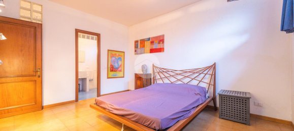 4 rooms Apartment in Rome, Italy No. 105074 14