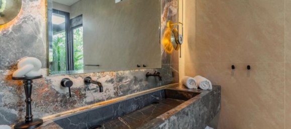 5 Schlafzimmer Villa in Canggu, Indonesia, Nr. 3534 20