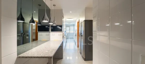 3 Schlafzimmer Wohnung in Porto, Portugal, Nr. 97393 9